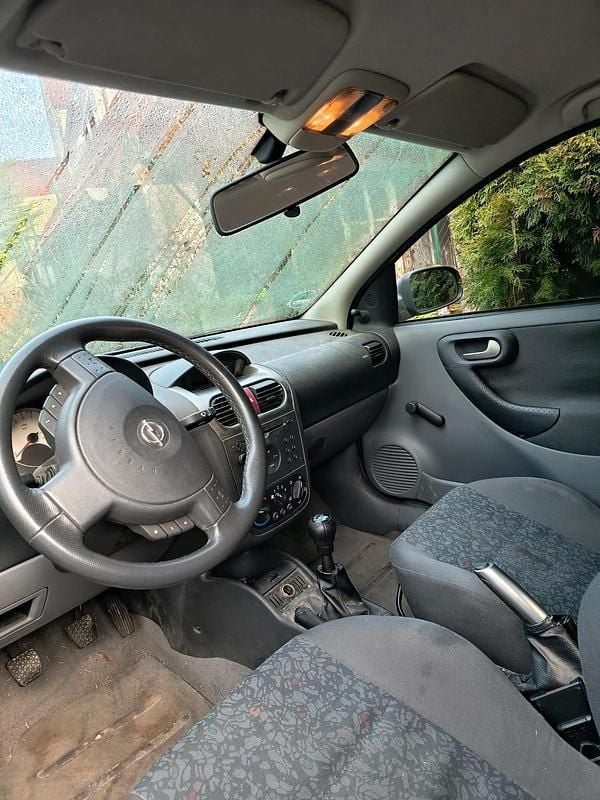 Gebraucht Opel Corsa 90 PS (66 kW) 2000 Grün Kleinwagen