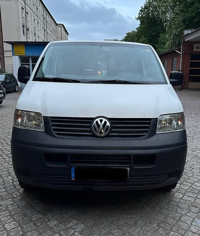 Weiß Gebraucht 2007 VW T5 Van | 8.500 € - Bild 1/4
