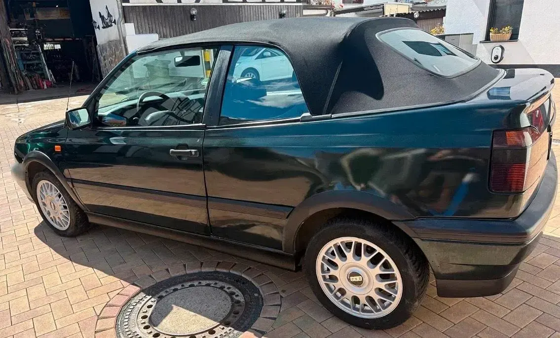 Gebraucht VW Golf Cabriolet 90 PS (66 kW) 1994 Grün Cabrio