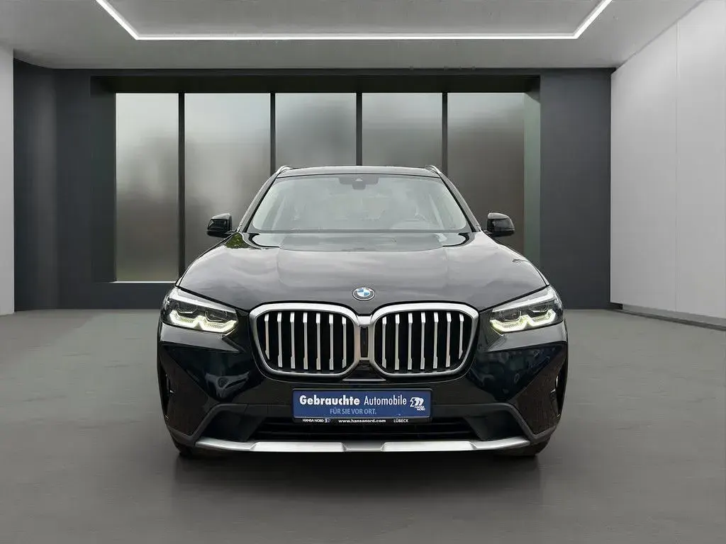 Gebraucht BMW X3 Sport Line 190 PS (139 kW) 2022 Schwarz SUV