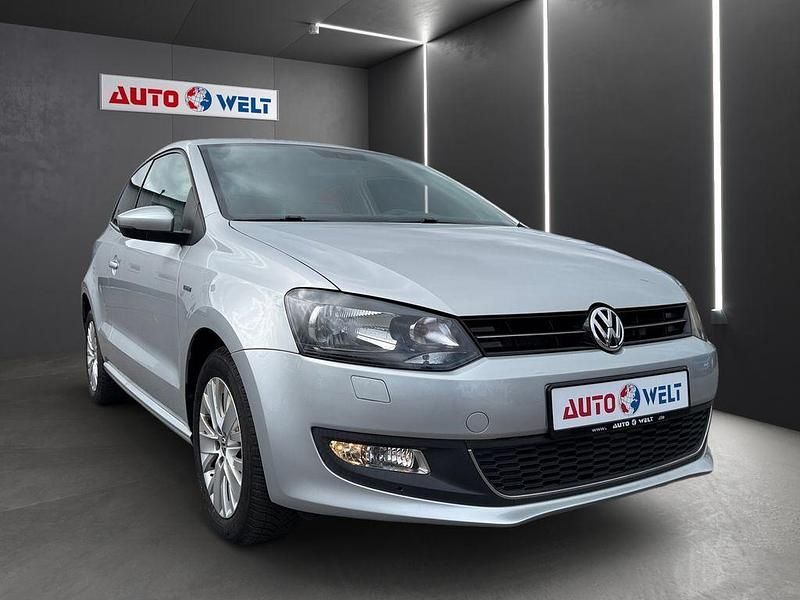 Gebraucht VW Polo Black Edition 90 PS (66 kW) 2013 Silber Kleinwagen