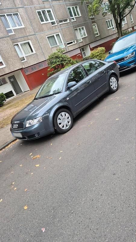 Gebraucht Audi A4 115 PS (84 kW) 2002 Grau Limousine