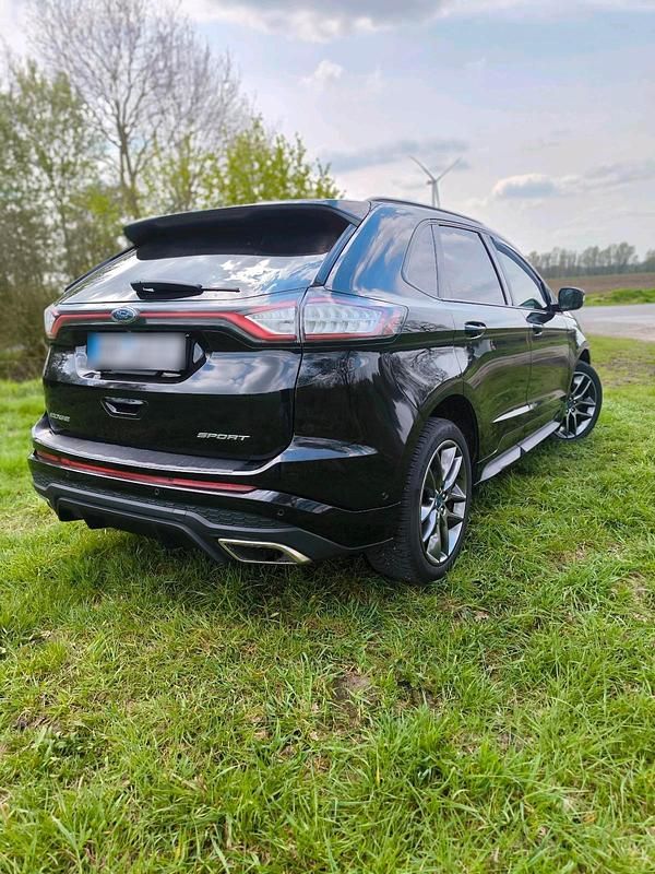 Second-hand Ford Edge Sport 209 CP (153 kW) 2017 Negru SUV