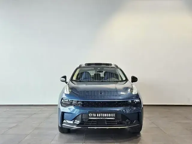 Gebraucht Lynk & Co 01 261 PS (191 kW) 2022 Blau (metallic) SUV