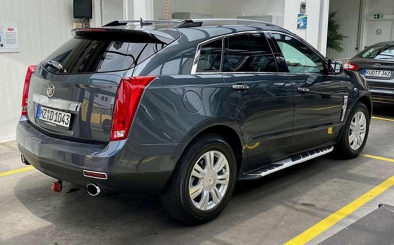 Gebraucht Cadillac SRX 268 PS (197 kW) 2011 Schwarz SUV