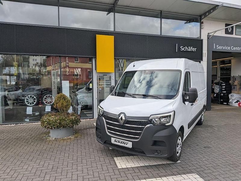 Gebraucht Renault Master 150 PS (110 kW) 2023 Weiß Van / Kleinbus