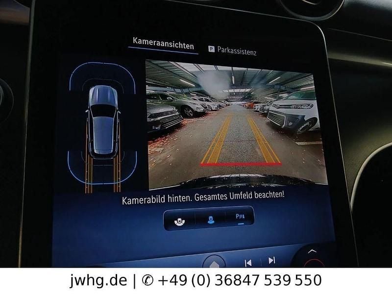 Gebraucht Mercedes C300e Avantgarde 313 PS (230 kW) 2022 Schwarz Limousine