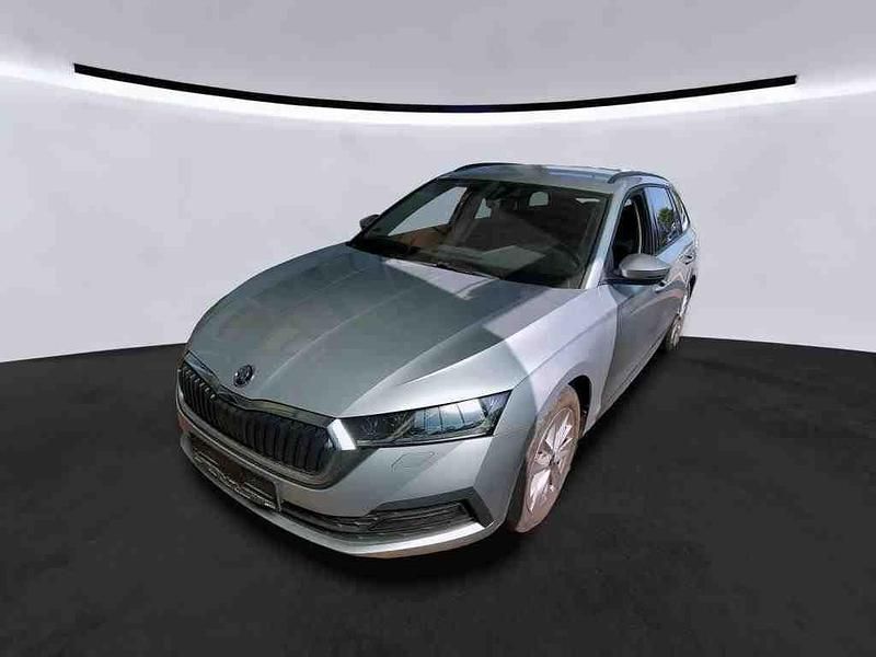 Silber Gebraucht 2021 Skoda Octavia Ambition Kombi | 20.990 € (Guter Preis) - Bild 1/4