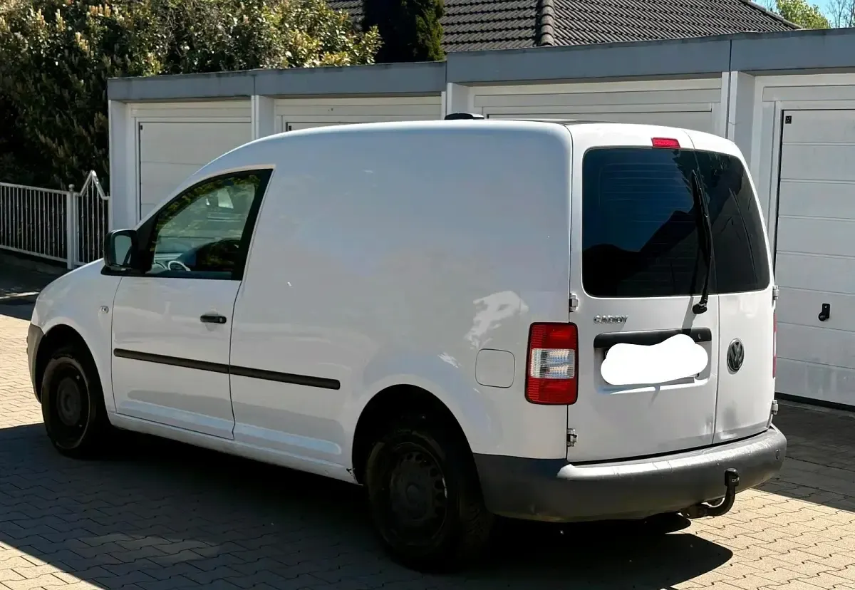 Usata VW Caddy 105 CV (77 kW) 2005 Bianco Monovolume