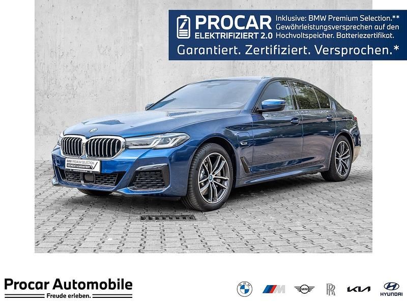 Blau Gebraucht 2023 BMW 530e M Sport Limousine | 44.800 € (Etwas zu teuer) - Bild 1/3