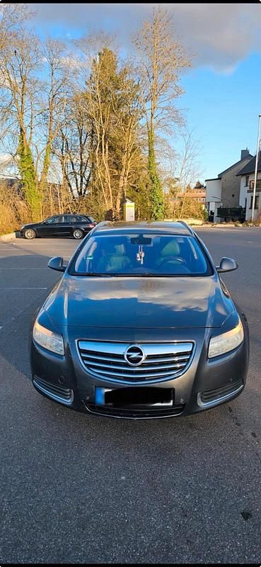 Gebraucht Opel Insignia 163 PS (119 kW) 2009 Grau Kombi
