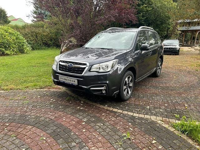 Grau Gebraucht 2020 Subaru Forester Active SUV | 16.500 € (Guter Preis) - Bild 1/4