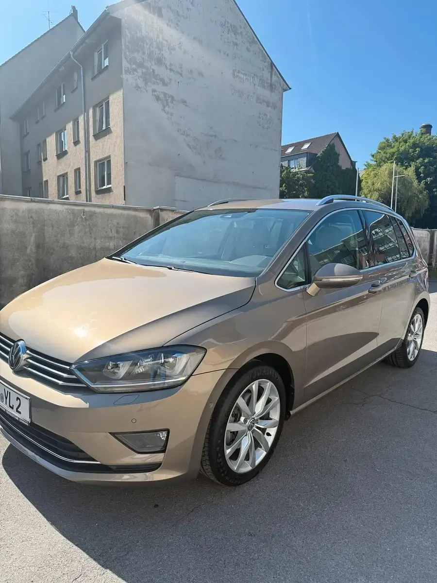 Używany VW Golf 150 KM (110 kW) 2014 Beżowy SUV
