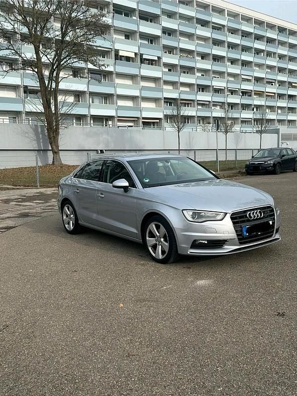 Silber Gebraucht 2016 Audi A3 Limousine | 11.900 € (Superpreis) - Bild 1/4
