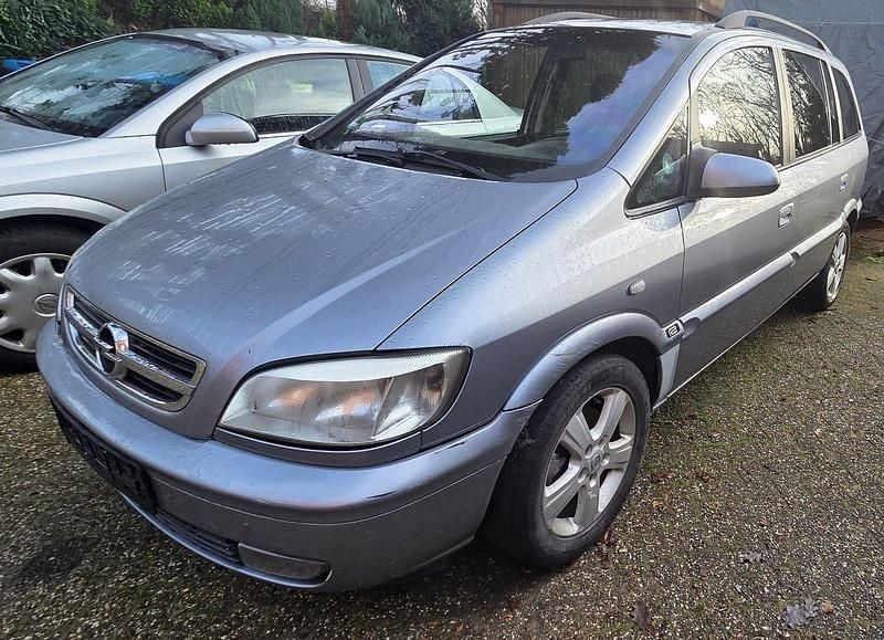 Gebraucht Opel Zafira 2004 Grau Van / Kleinbus