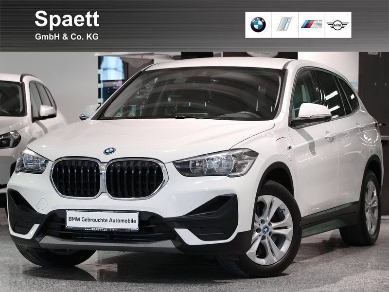 Alpinweiß uni Gebraucht 2022 BMW X1 Advantage SUV | 24.900 € (Fairer Preis) - Bild 1/4