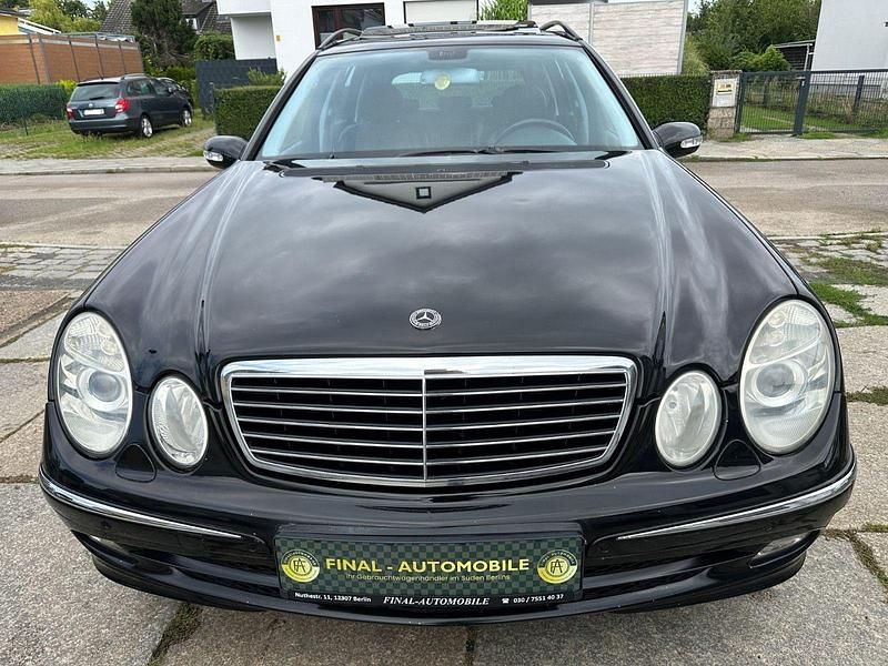 Gebraucht Mercedes E240 Avantgarde 177 PS (130 kW) 2004 Schwarz Kombi