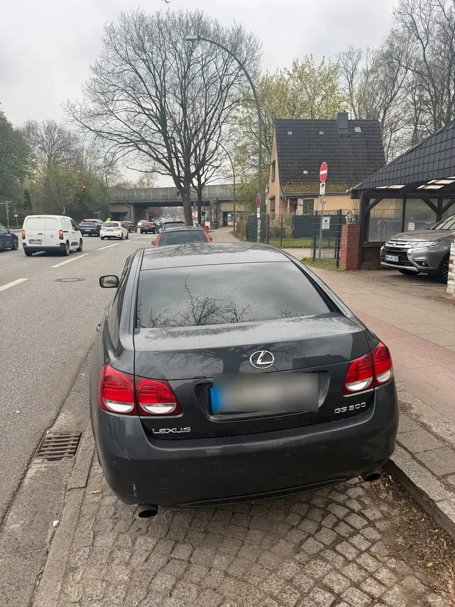 Second-hand Lexus GS300 249 CP (183 kW) 2025 Gri Berlinǎ
