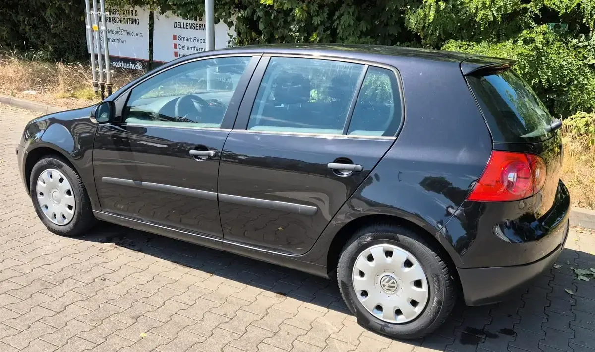Gebraucht VW Golf IV 2004 Schwarz Kleinwagen