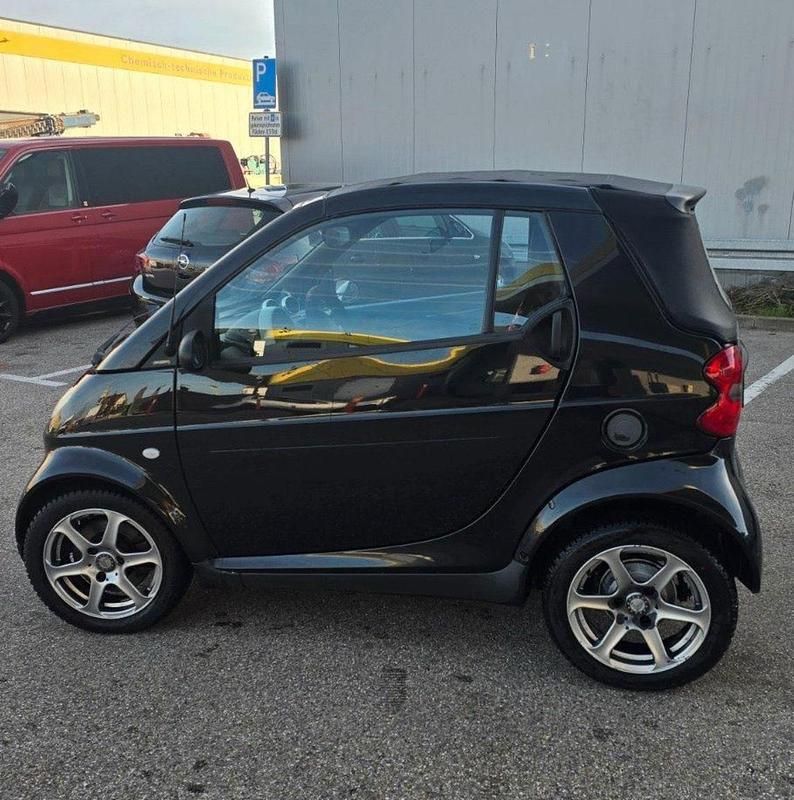 Gebraucht Smart ForTwo Cabrio 68 PS (50 kW) 2004 Schwarz Cabrio