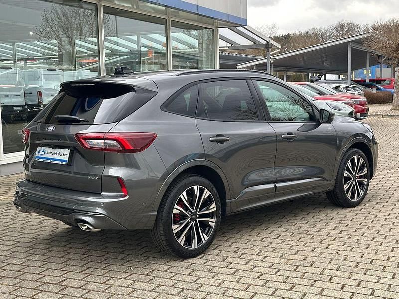Gebraucht Ford Kuga ST-Line X 242 PS (177 kW) 2025 Grau SUV