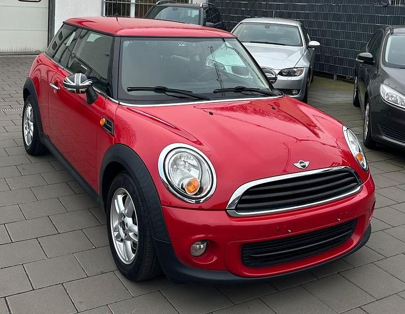Rot Gebraucht 2012 Mini ONE Kleinwagen | 6.200 € (Etwas zu teuer) - Bild 1/4