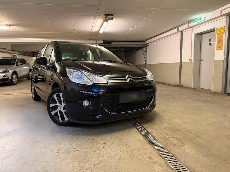 Gebraucht Citroën C3 83 PS (61 kW) 2016 Schwarz Kleinwagen