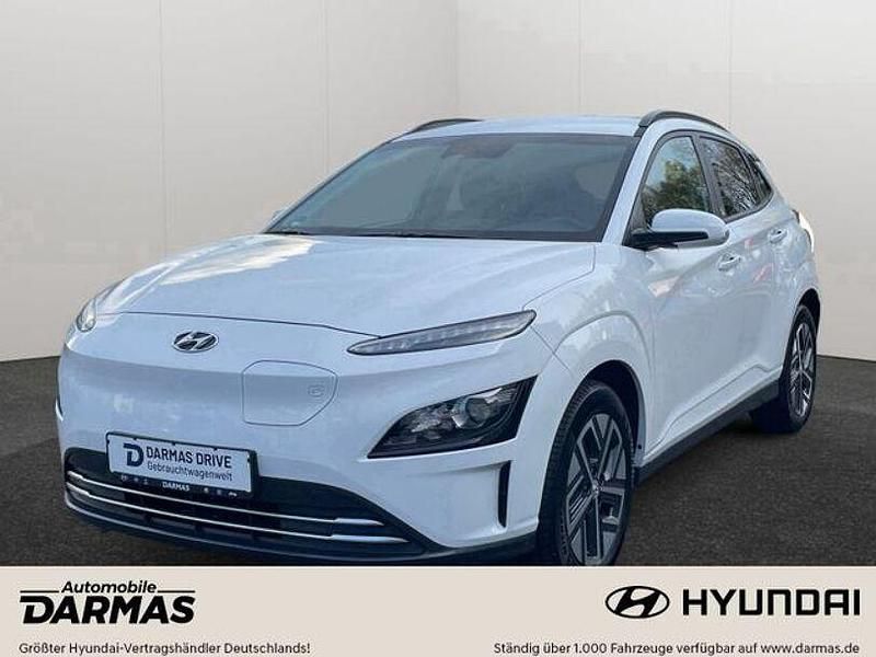 Weiß Gebraucht 2021 Hyundai Kona Edition 30+ SUV | 15.900 € (Guter Preis) - Bild 1/4