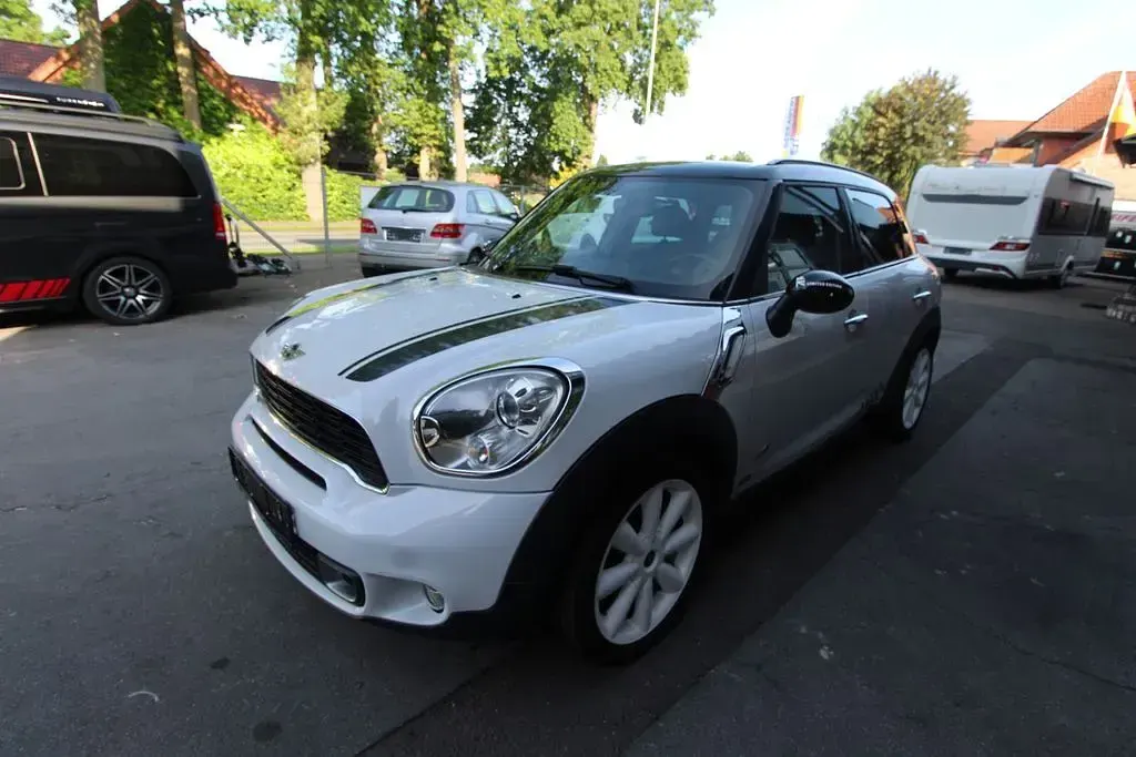 Gebraucht Mini Cooper S Countryman 184 PS (135 kW) 2010 Light white SUV