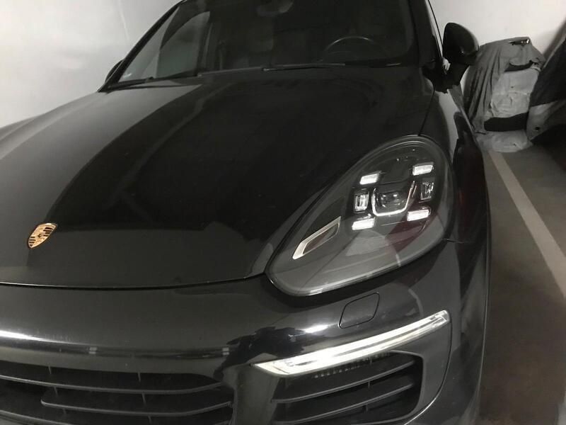 Schwarz Gebraucht 2016 Porsche Cayenne SUV | 42.000 € - Bild 1/2