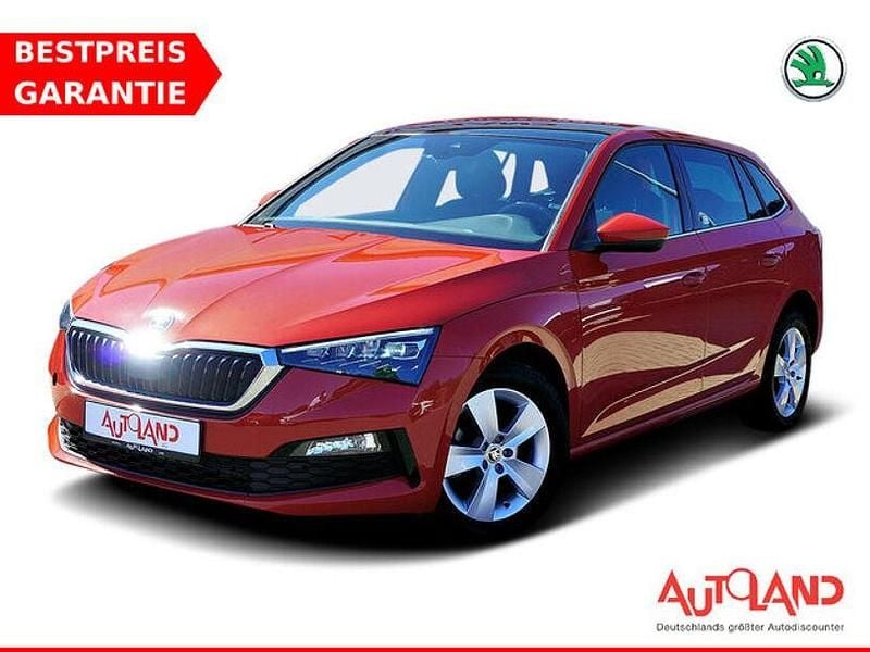 Rot Gebraucht 2023 Skoda Scala Kleinwagen | 21.890 € (Guter Preis) - Bild 1/4