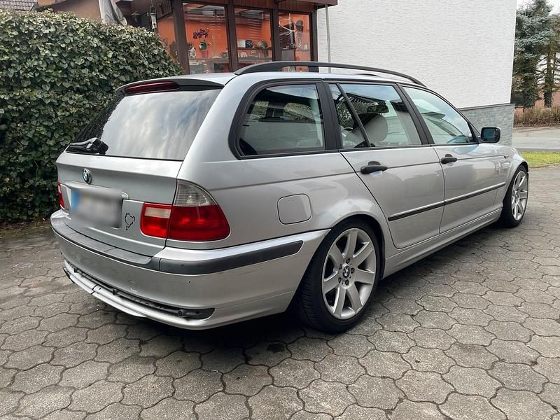 Gebraucht BMW 316 116 PS (85 kW) 2004 Silber Kombi