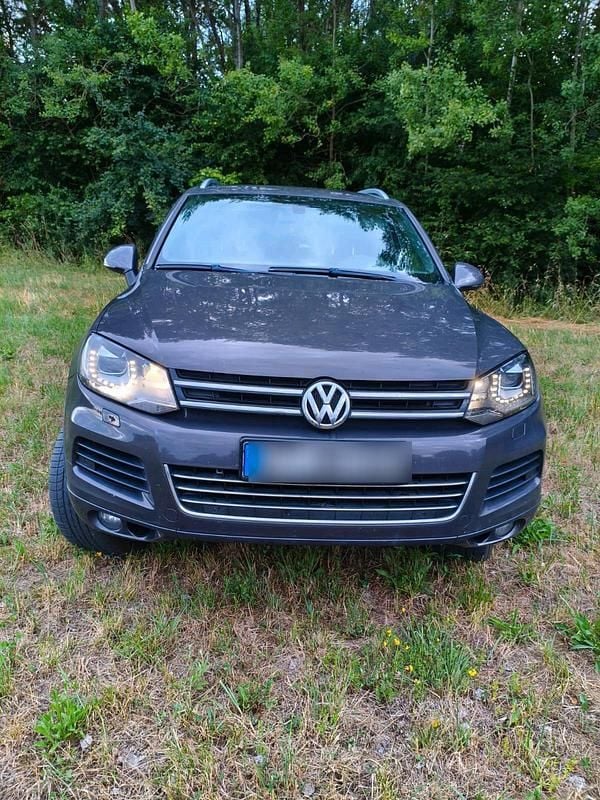 Braun Gebraucht 2012 VW Touareg SUV | 14.000 € (Superpreis) - Bild 1/4
