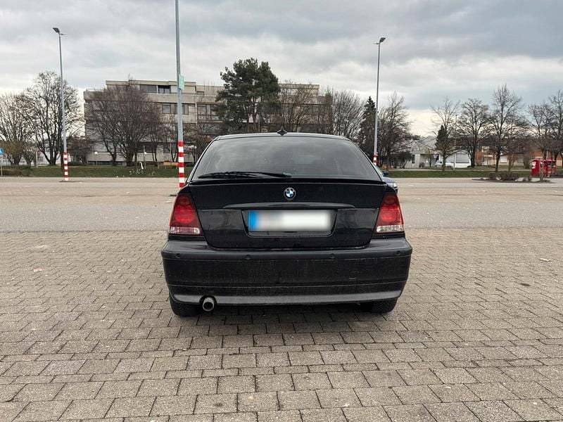 Gebraucht BMW 316 116 PS (85 kW) 2004 Schwarz Coupé
