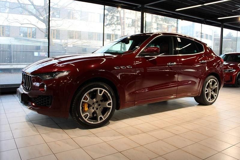 Gebraucht Maserati Levante GranLusso 430 PS (316 kW) 2017 Rot SUV
