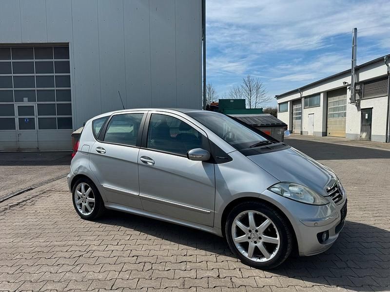 Gebraucht Mercedes A180 108 PS (79 kW) 2005 Silber Kleinwagen