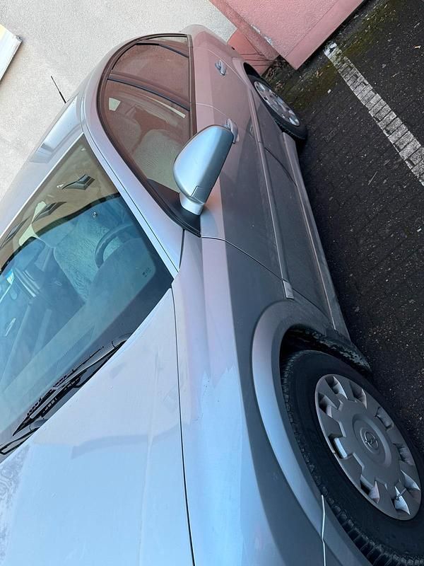 Gebraucht Opel Vectra 122 PS (89 kW) 2005 Silber Limousine