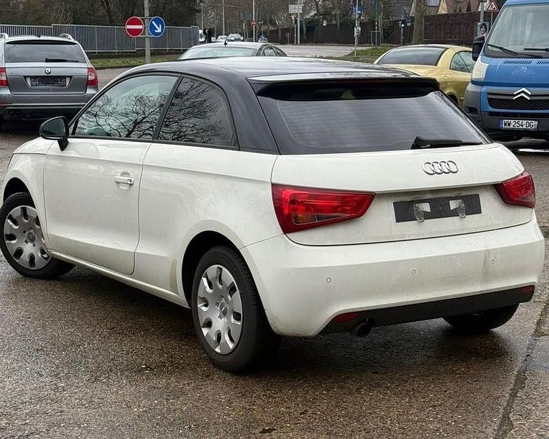 Gebraucht Audi A1 Ambition 86 PS (63 kW) 2015 Weiß Kleinwagen