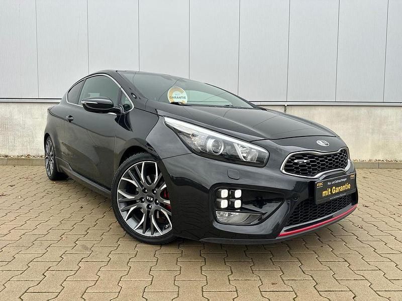 Gebraucht Kia ProCeed GT-Track 204 PS (150 kW) 2015 Schwarz Kleinwagen