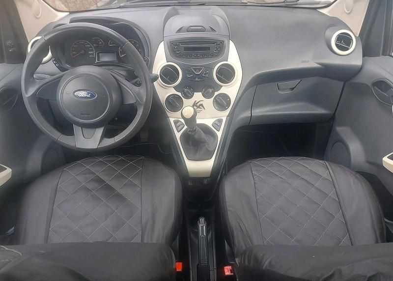 Gebraucht Ford Ka 69 PS (50 kW) 2014 Schwarz Kleinwagen