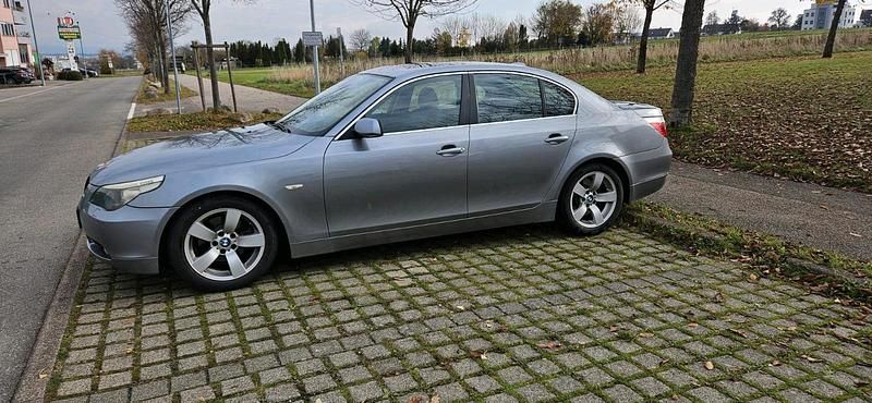 Gebraucht BMW 525 192 PS (141 kW) 2004 Silber Limousine