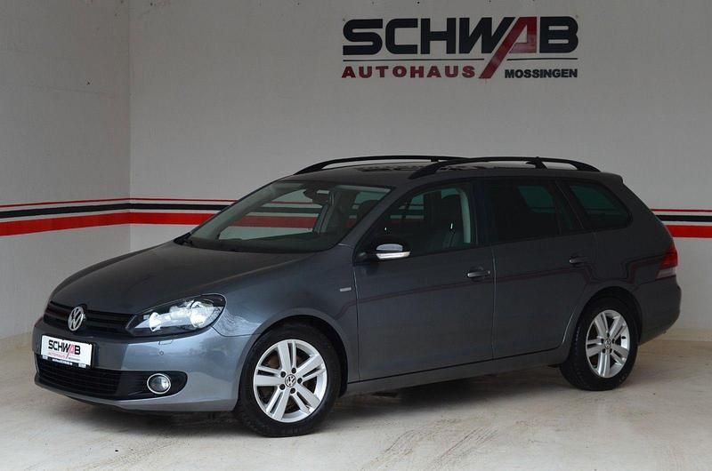 Gebraucht VW Golf VII Match 122 PS (89 kW) 2013 Grau Kombi