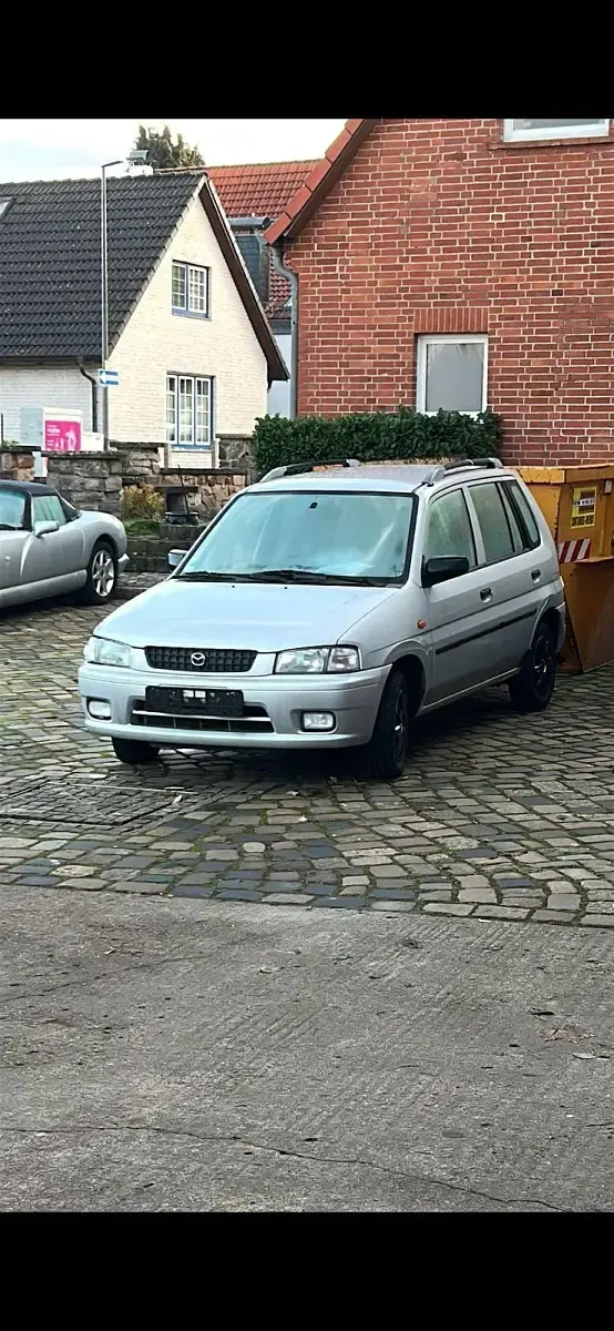 Gebraucht Mazda Demio 62 PS (45 kW) 1998 Grau Kleinwagen
