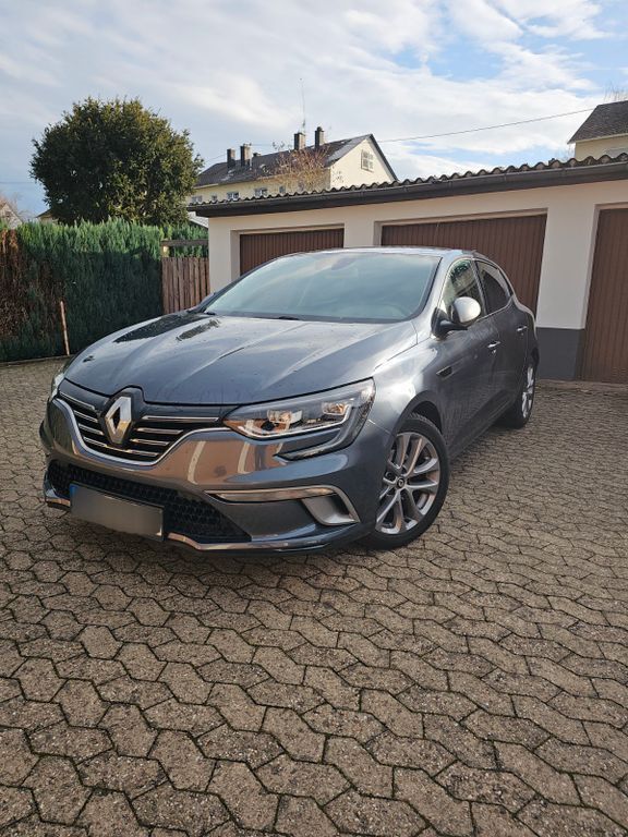 Blau Gebraucht 2016 Renault Mégane GT Line GT-Line Limousine | 11.999 € (Fairer Preis) - Bild 1/4