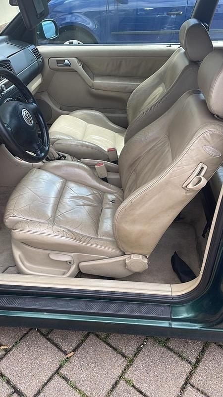 Gebraucht VW Golf Cabriolet 101 PS (74 kW) 1999 Grün Cabrio