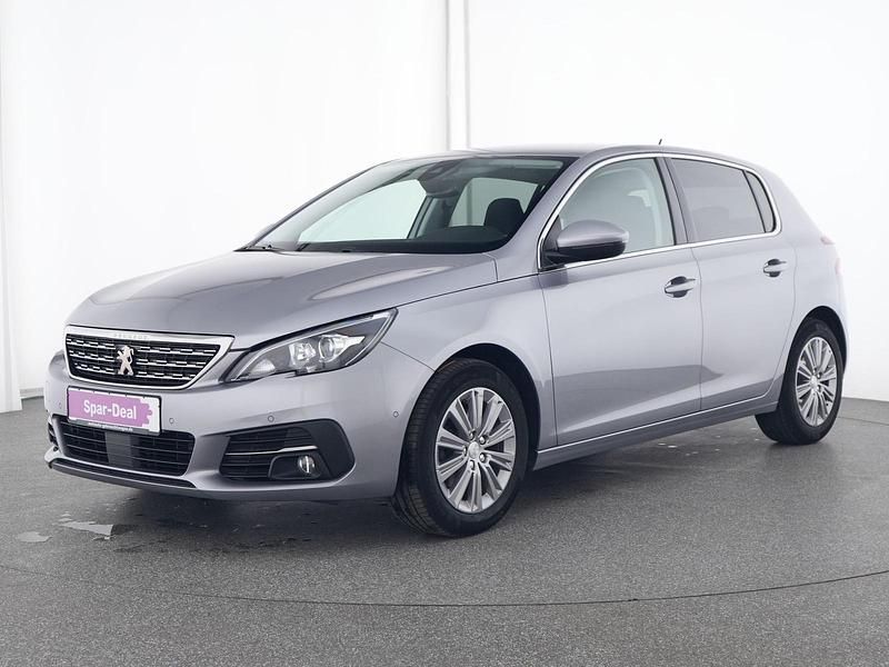Grau Gebraucht 2021 Peugeot 308 Allure Limousine | 13.448 € (Guter Preis) - Bild 1/4