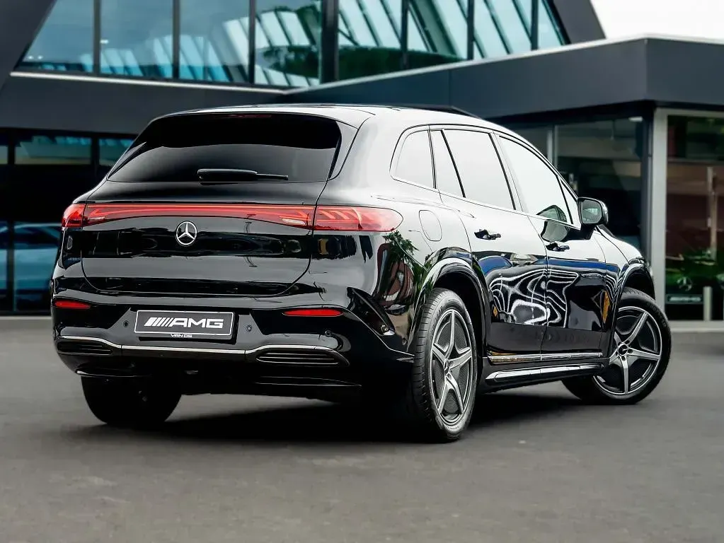 Gebraucht Mercedes EQS450+ AMG line 266 kW (362 PS) 2024 Schwarz SUV