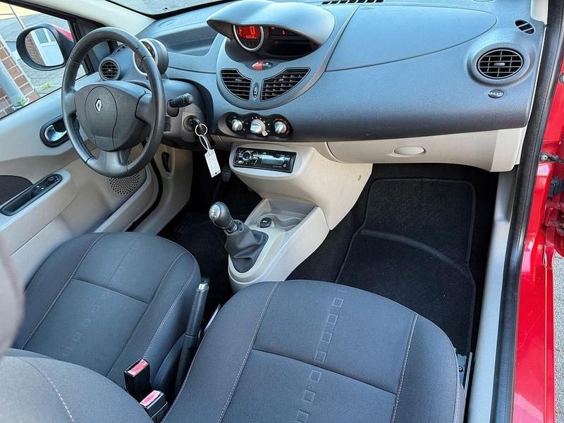 Gebraucht Renault Twingo Expression 76 PS (55 kW) 2007 Rot Kleinwagen