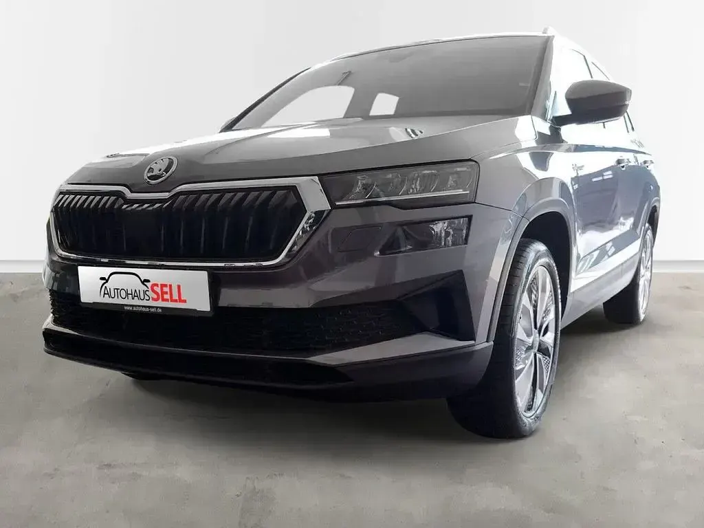 Gebraucht Skoda Karoq Selection 150 PS (110 kW) 2025 Grau SUV