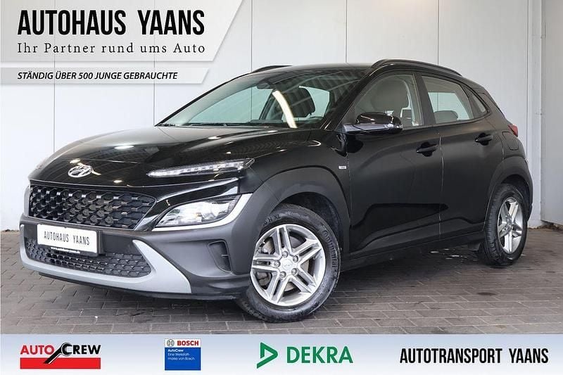 Gebraucht Hyundai Kona Select 120 PS (88 kW) 2022 Schwarz SUV